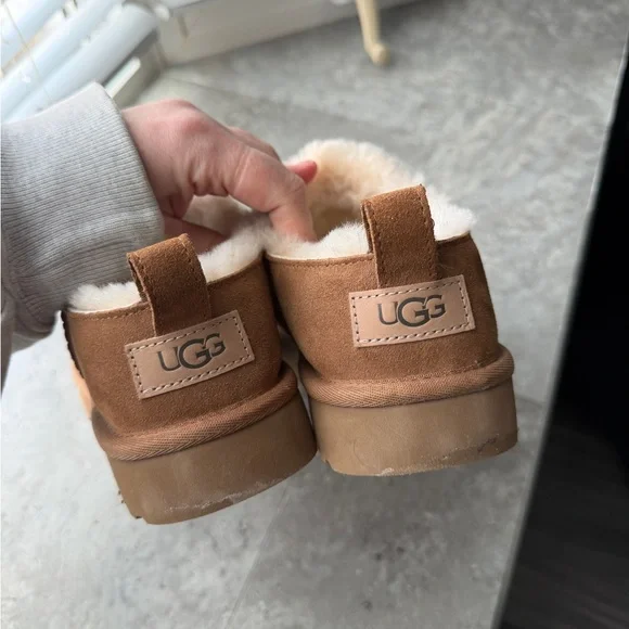 Ugg Micro Boot - Picture 6 of 6